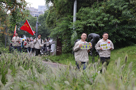 奔跑吧.jpg